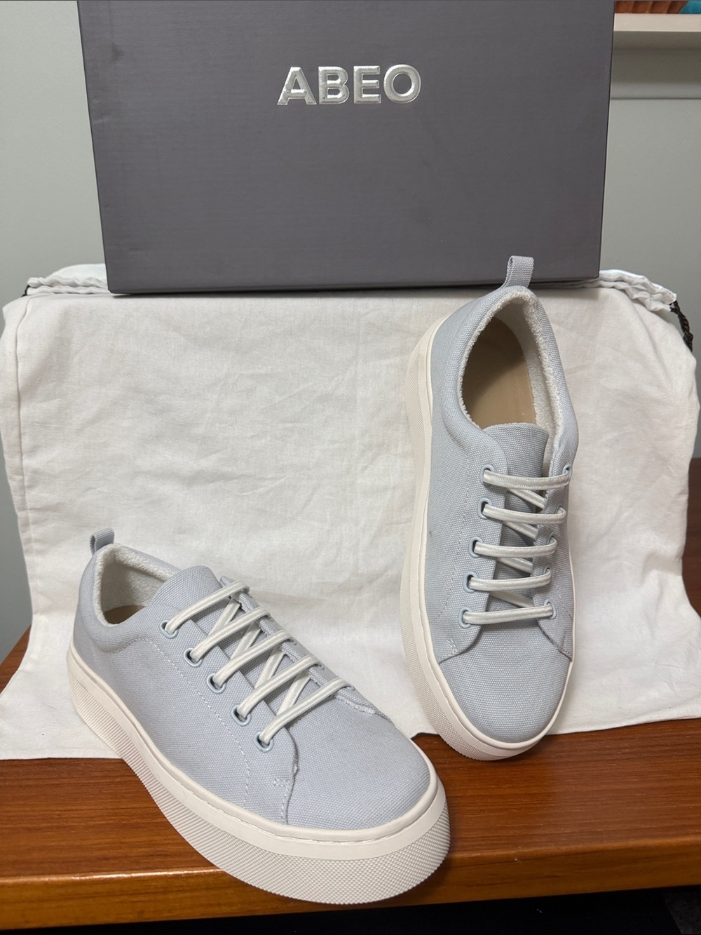 ABEO Women's Light Gray Canvas Platform Sneakers